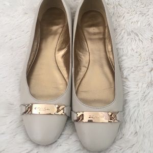 Coach Bianca Ivory Pebble Grain Ballet Flats